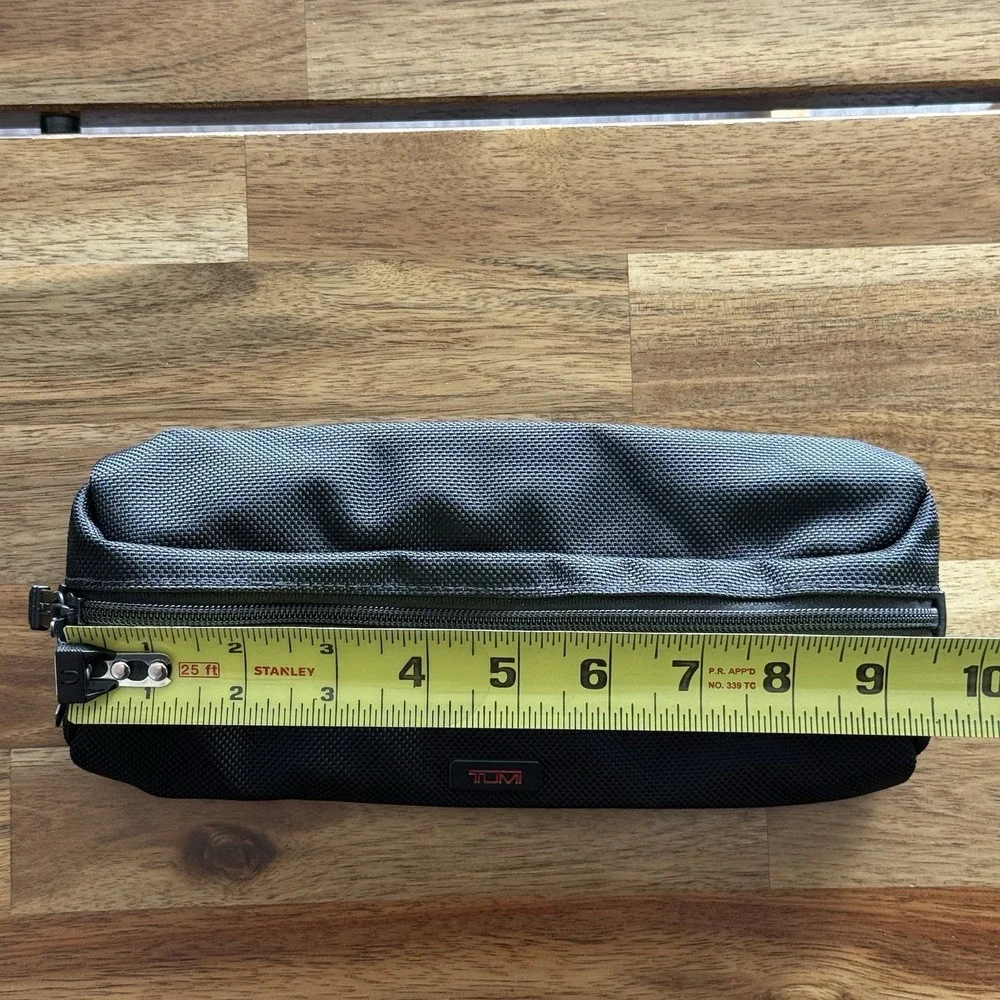 TUMI Black Ballistic Nylon Travel Toiletry Kit Zip Pouch Bag Portable Business